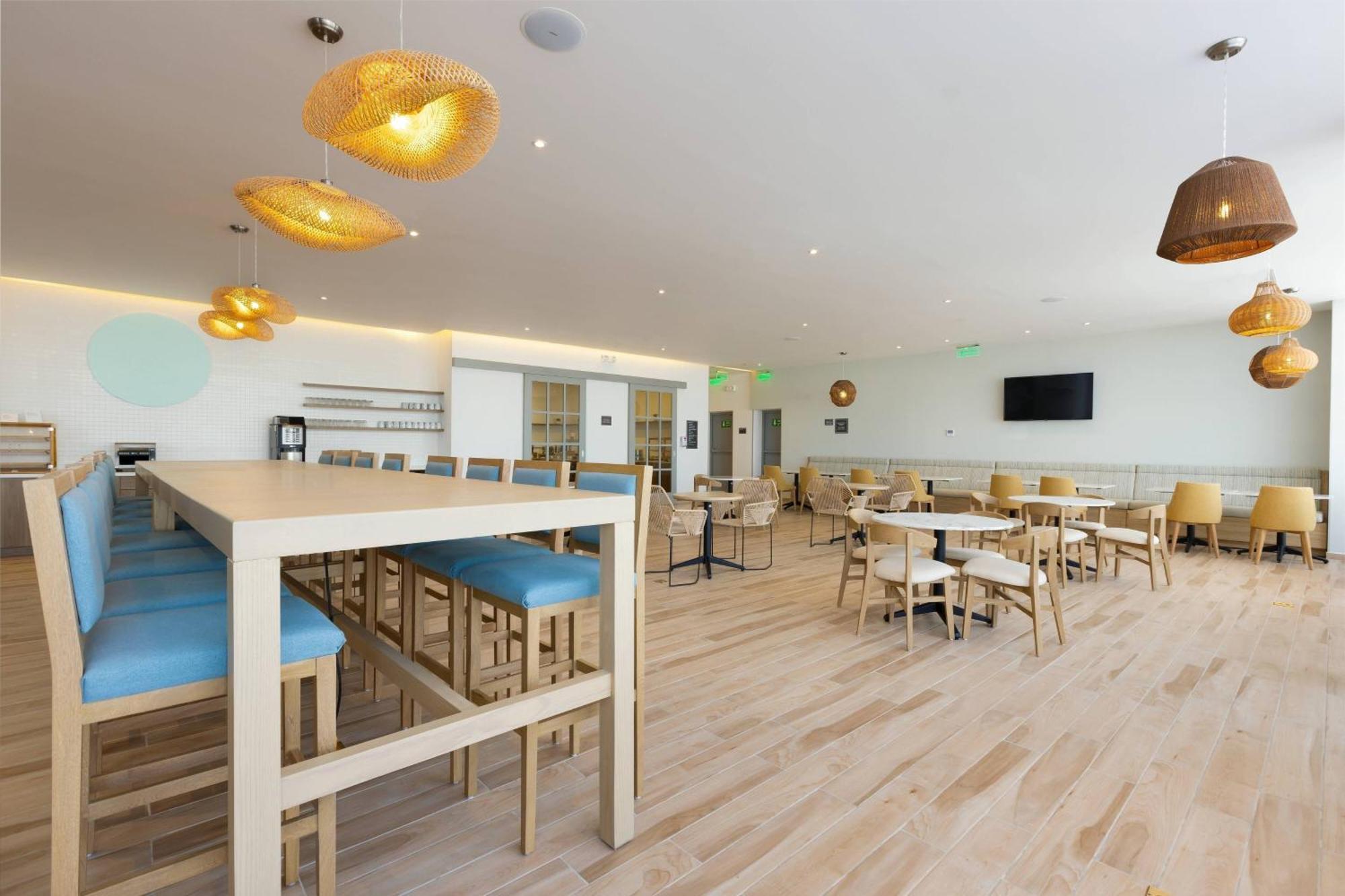 Residence Inn By Marriott Cancun Hotel Zone Εξωτερικό φωτογραφία