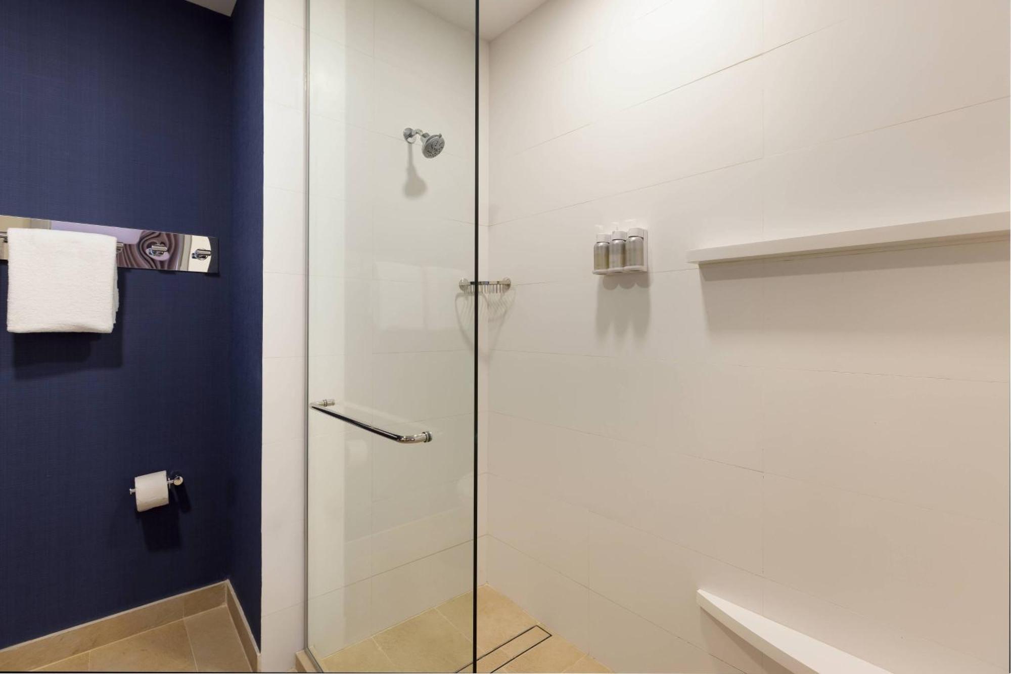Residence Inn By Marriott Cancun Hotel Zone Εξωτερικό φωτογραφία