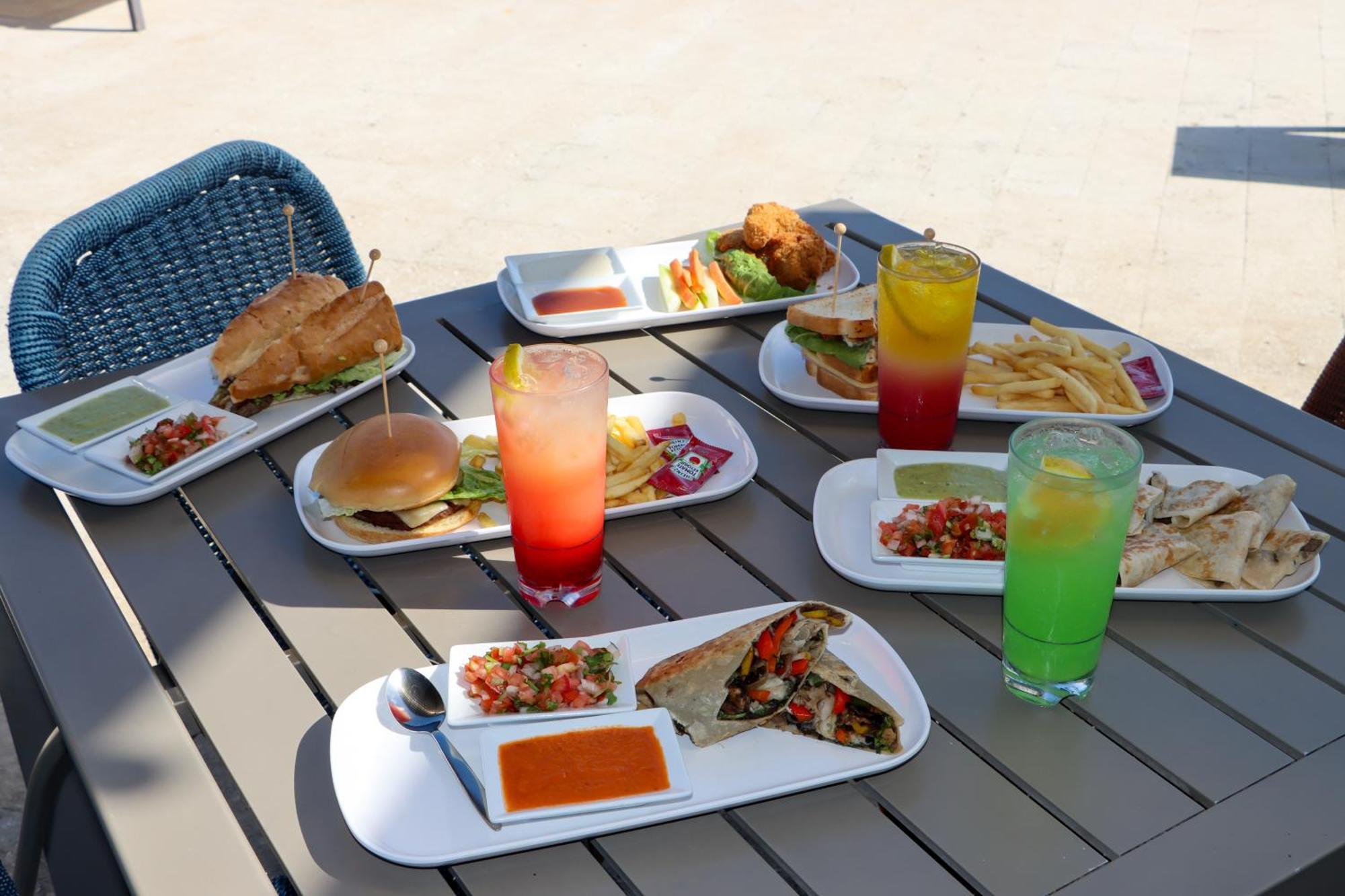 Residence Inn By Marriott Cancun Hotel Zone Εξωτερικό φωτογραφία